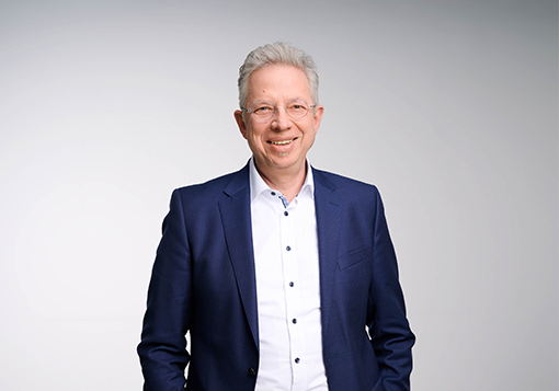 Photo of Dr. Götz Dittrich.